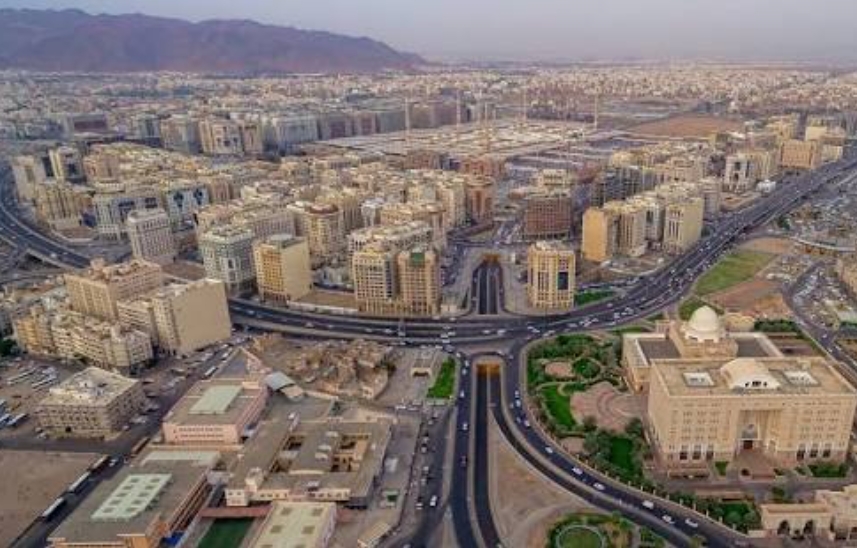 المدينة